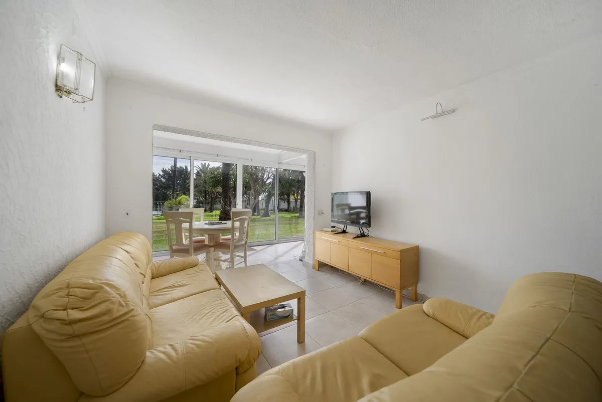 b25dcb47-5d1d-4bb6-8c8b-cd60f3e048ab