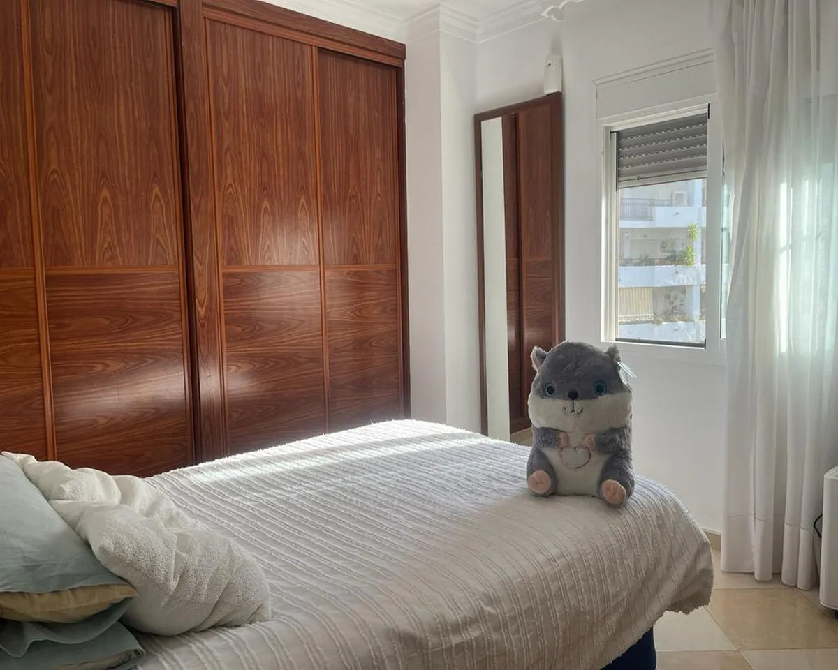 e19fb684-bd52-454f-aea3-5f96234e3085