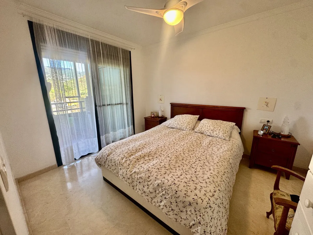 cf24a034-e41c-402a-9b93-d63c76b942fa