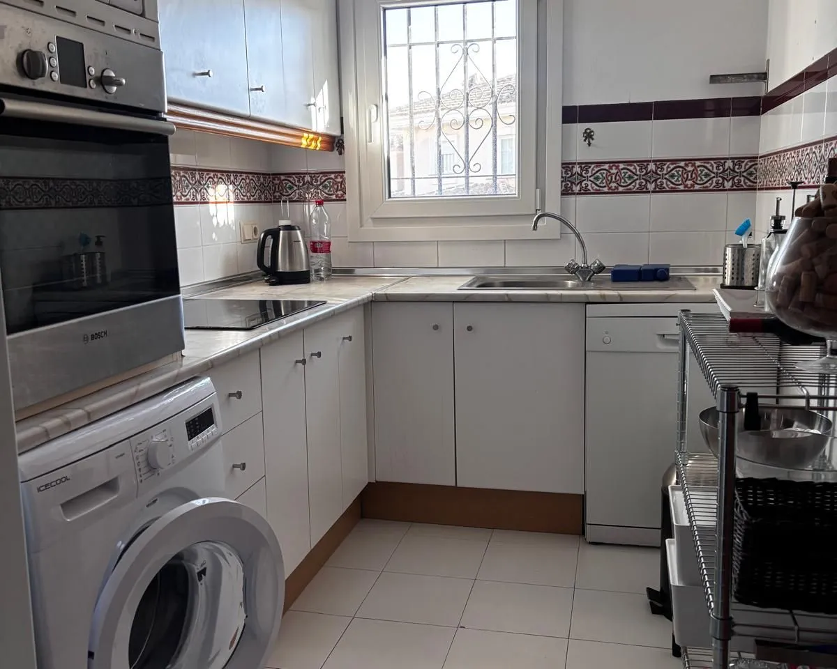 81828dab-d4b3-467c-bc69-5bfd6e43a959