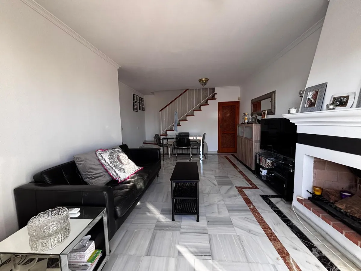 bb4d2def-766c-4c04-a8ab-0618e1e6885d