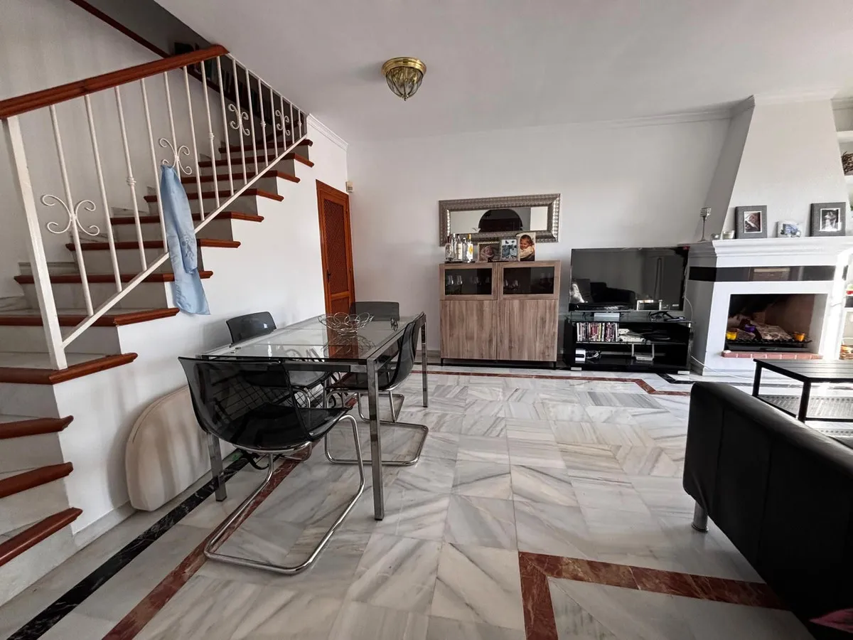 d1f82500-403e-420a-9bc3-d2b5b80c44ce