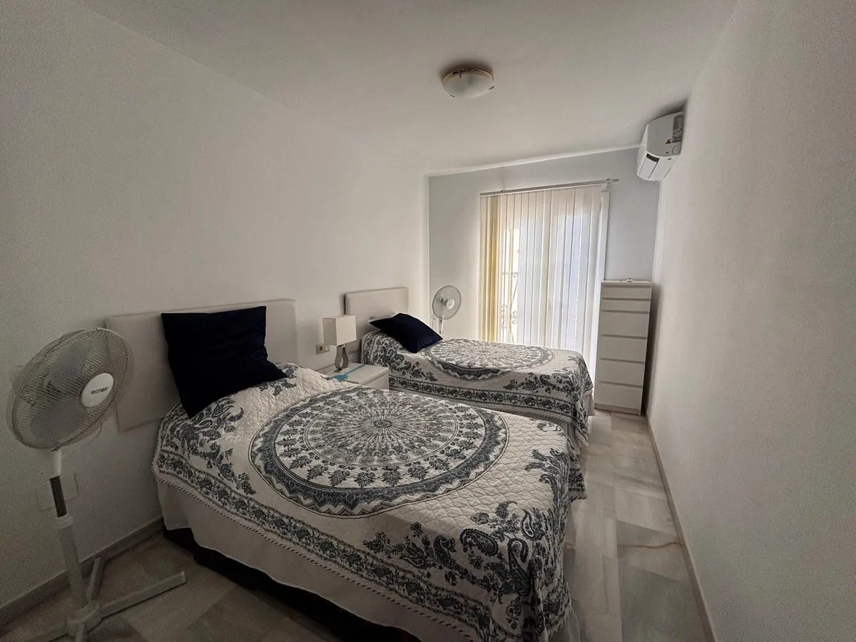 f72f72ff-129b-4e91-a1e1-61614356c7eb