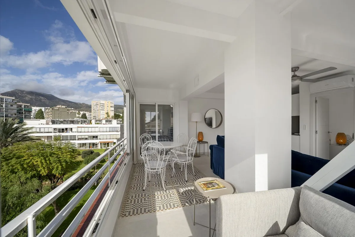 b3df5382-396d-465a-a405-3a3daf0875f2