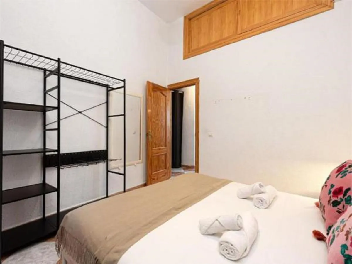 b5c8fcda-1ded-4625-8113-1ee30f7d6414