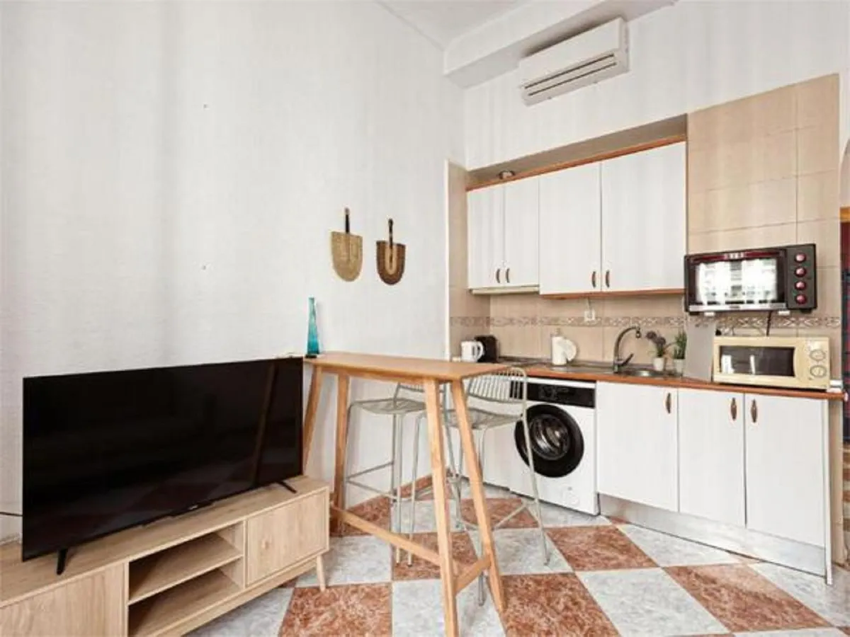 f7f74e5d-a9e8-49ec-a2f3-4f5845a94ecf