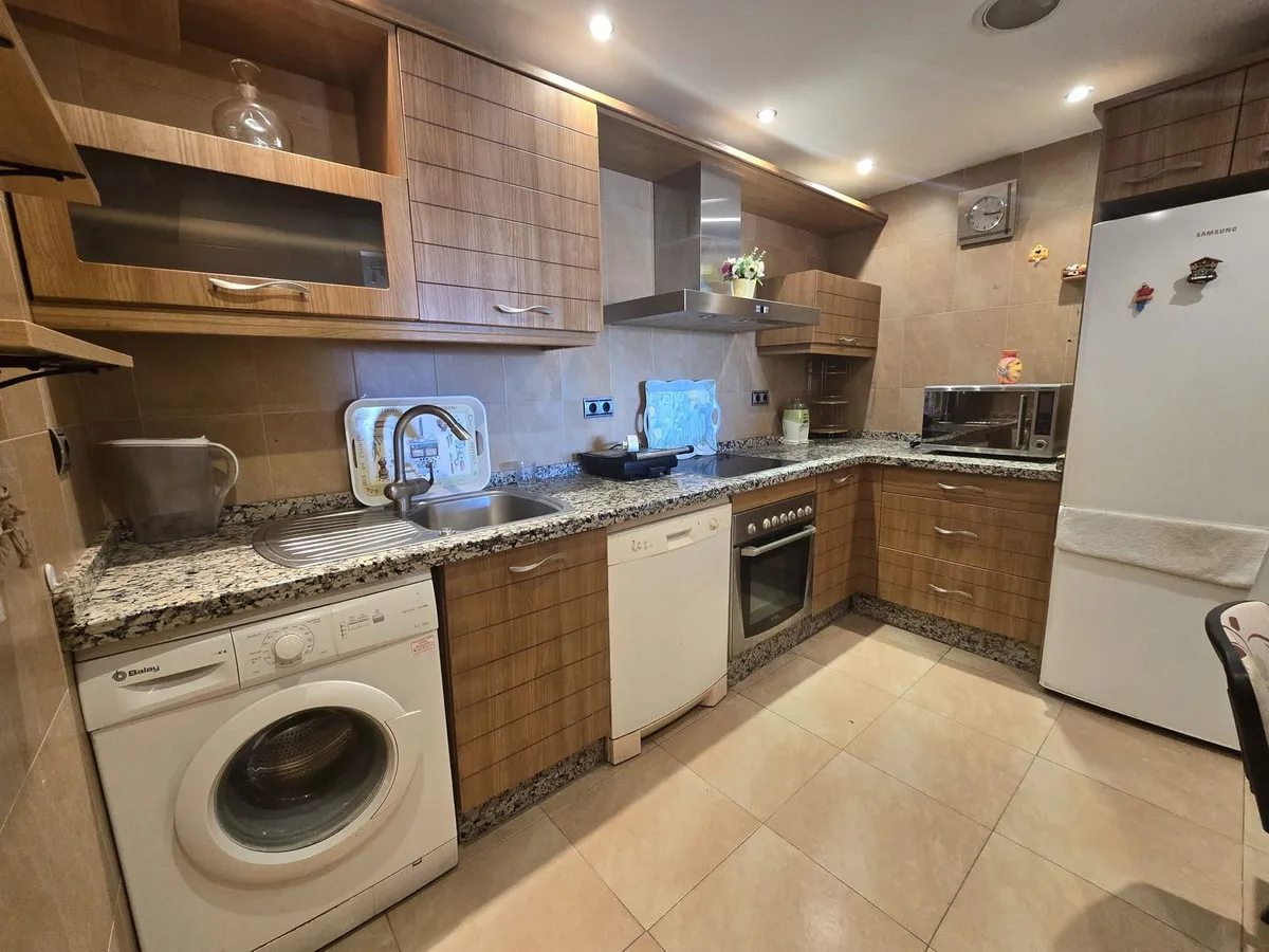 84e372a3-c74b-4f92-ada5-cb84e4be5050