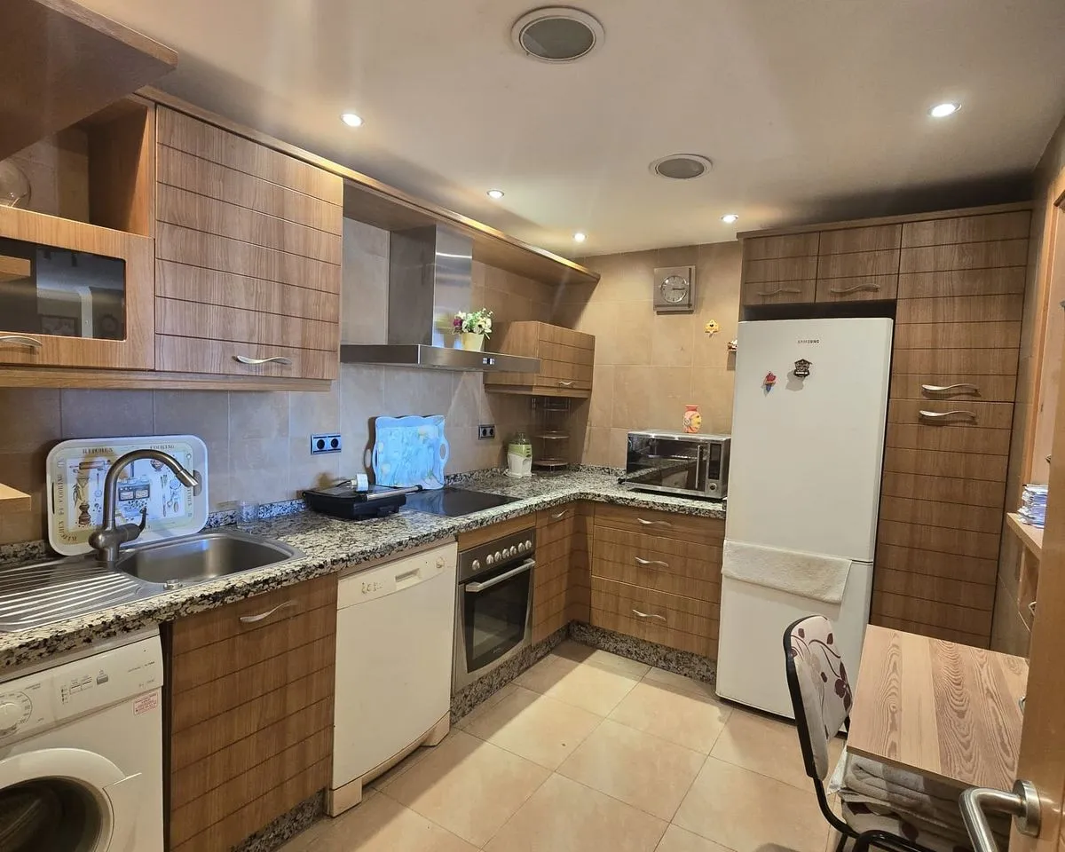 907b1643-4d0e-4f6f-9fe8-02a63bf05268