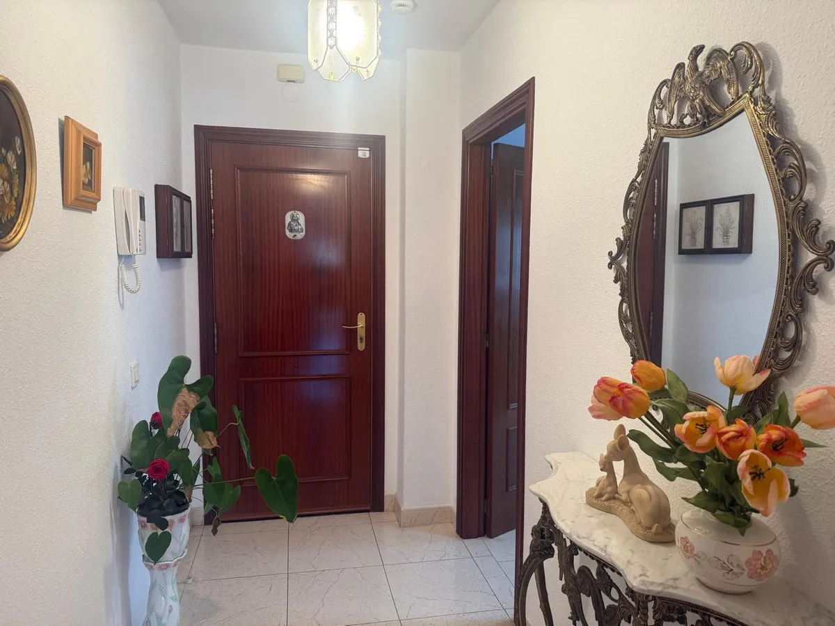 ed2bb5e9-3c10-4067-ada8-0e030e3936d0