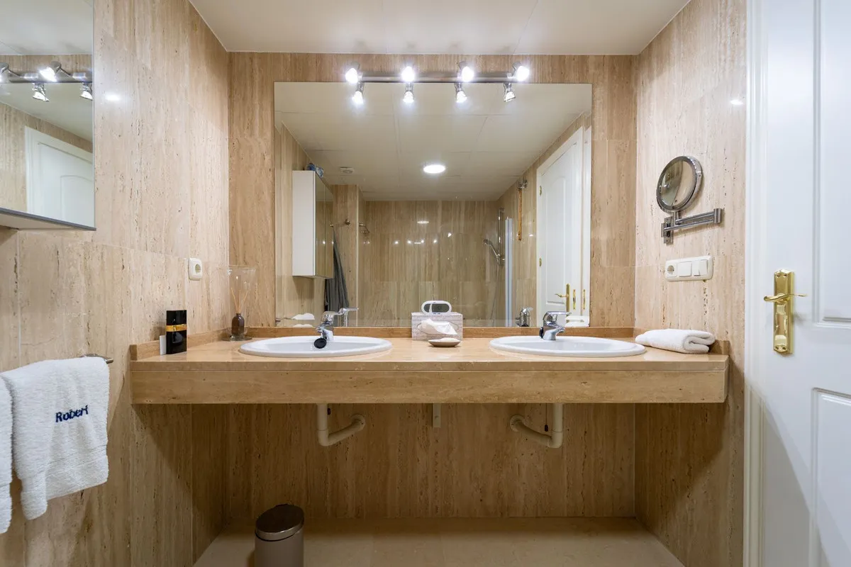 080d5fb6-fa06-498f-8333-542ed8c2da18