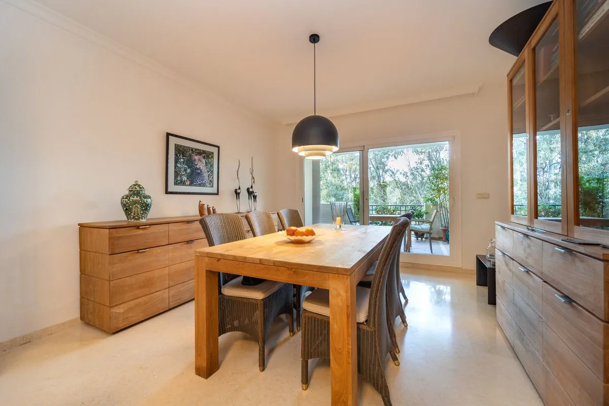 f919d6d4-0bea-48a9-a88a-0ad37eb39a51