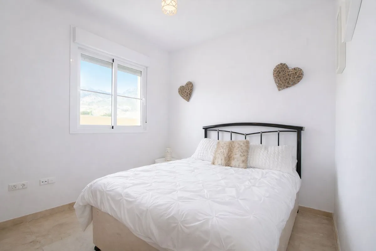 4fc6dda6-9dff-4d7a-80b8-0c3e73b57dd0