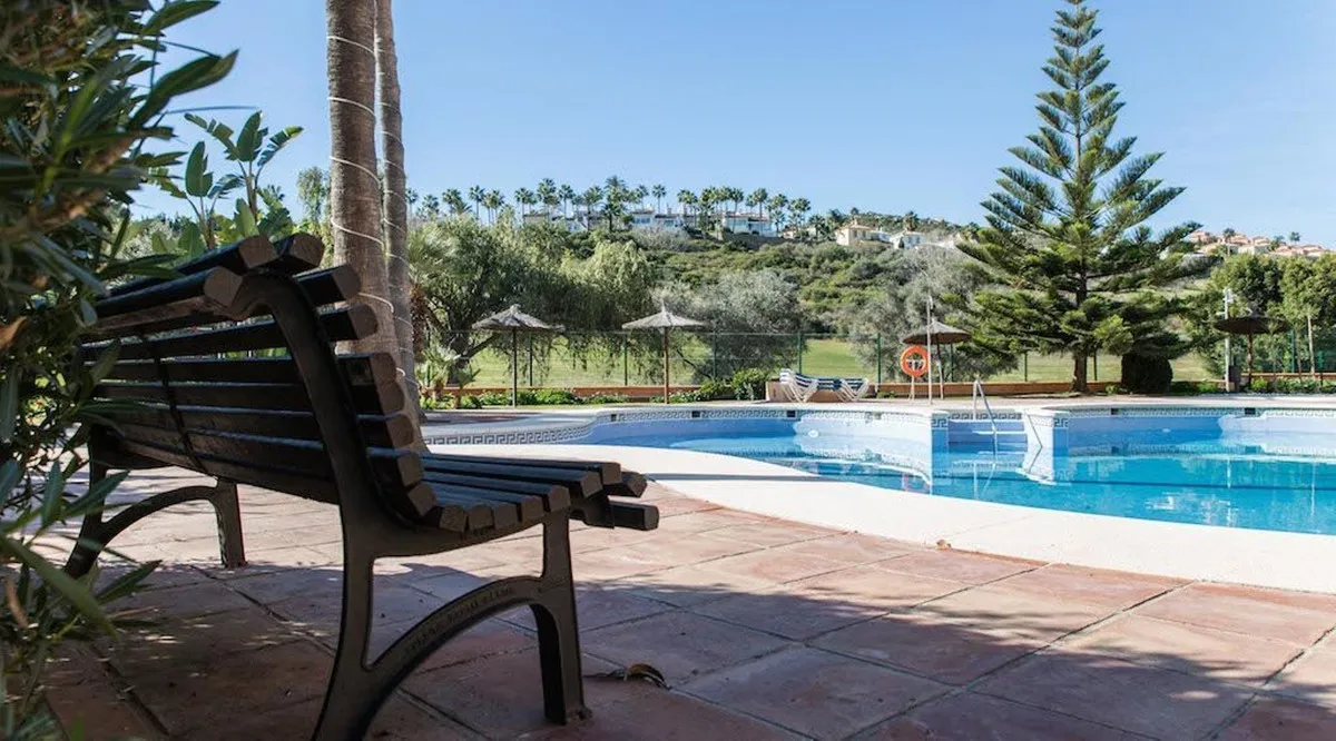 330128e6-07cf-4a51-9597-ccb832d67e61