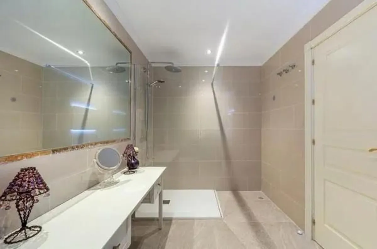 1d7130f9-c46c-4598-b339-af95dda76fef