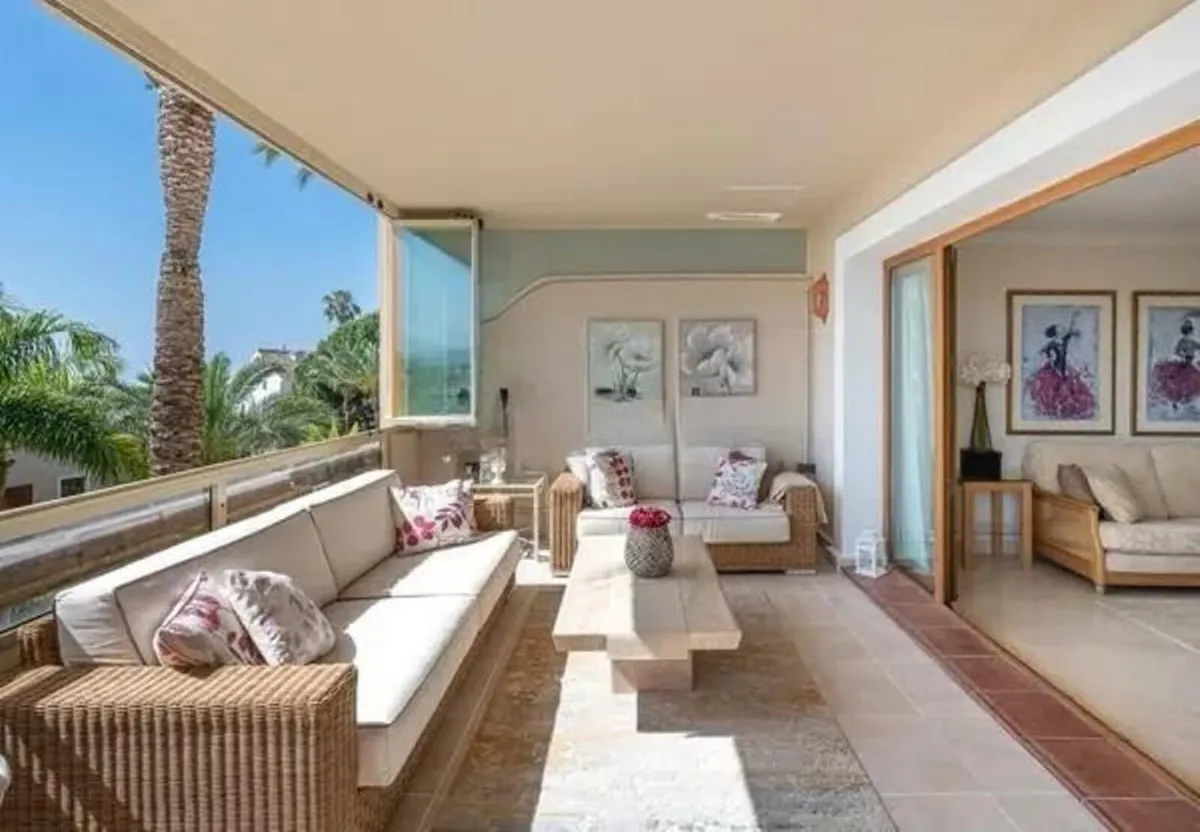 58a37541-af42-438f-8f4e-c9df665f5e84