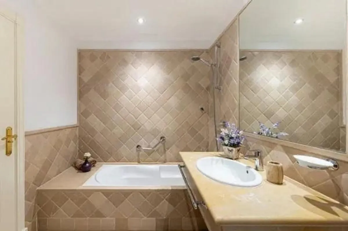 730d5f2a-82df-40f1-a768-81beeeb8495e