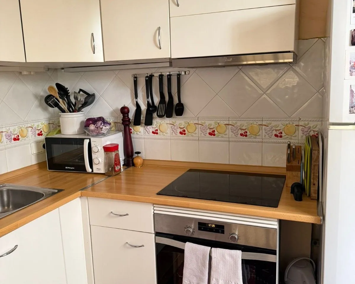 28aa0749-8c8d-45fd-958d-77984ffa6751