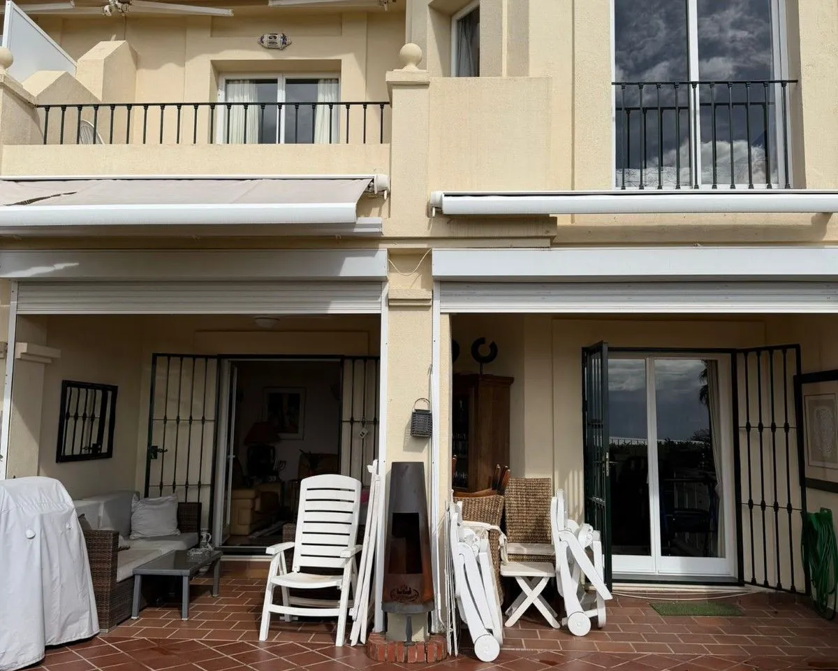 68ee2fc2-6e68-4210-a49d-e228400b3e62