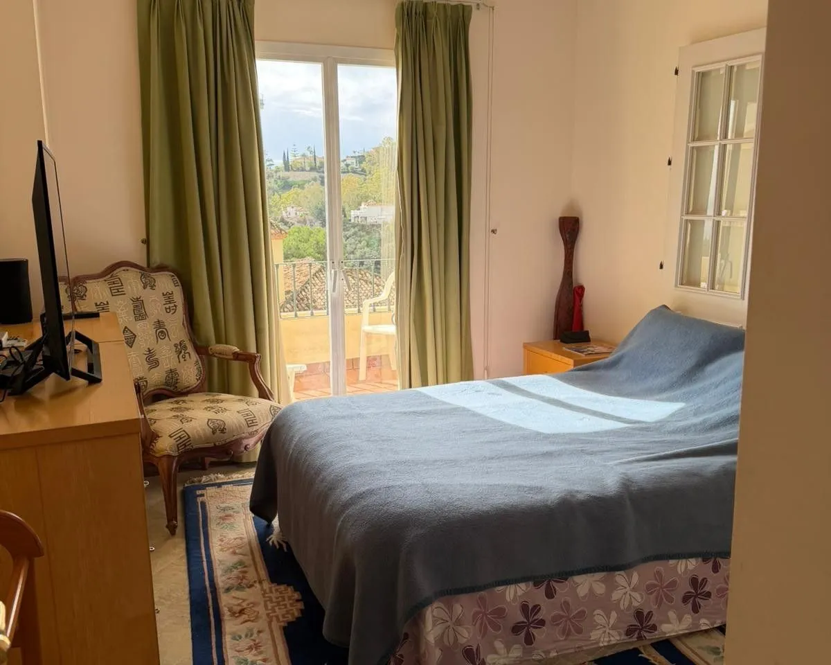 defe3ff3-52c5-428a-8ea6-6ef5cd21ecc3