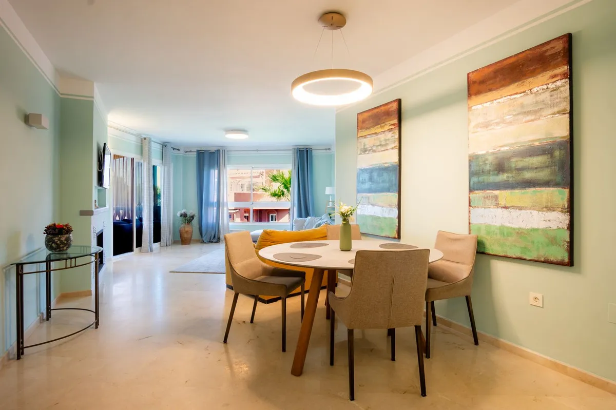 d3cd7da2-72f7-4f5f-911d-a7b0ca270a80