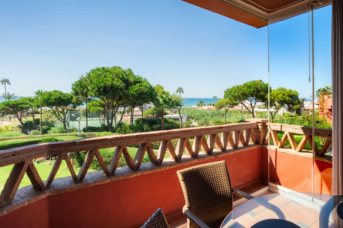 de561047-23f9-41d5-9ed6-d2b8e2af416b