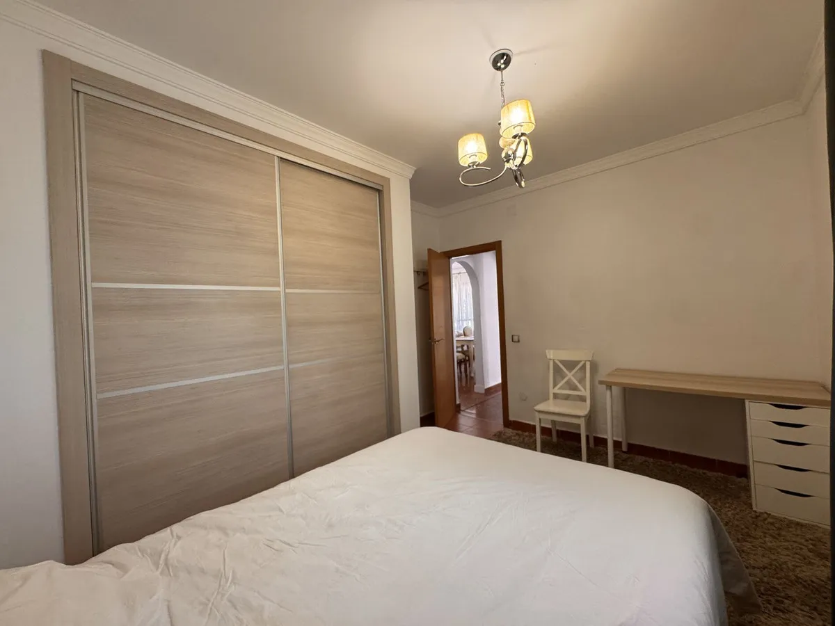 bb7f6b79-2d57-4fa5-99ee-dad80ce50a0e