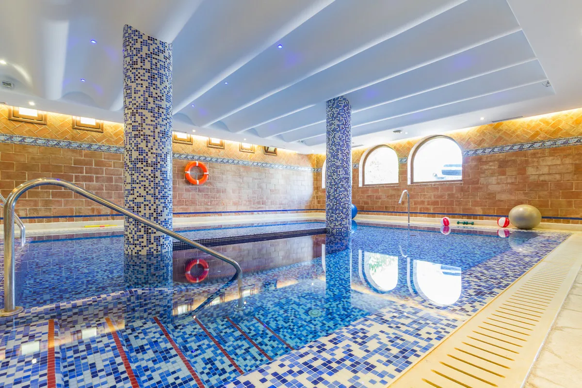 064f084b-b076-48e4-b7a3-143e116fc51c