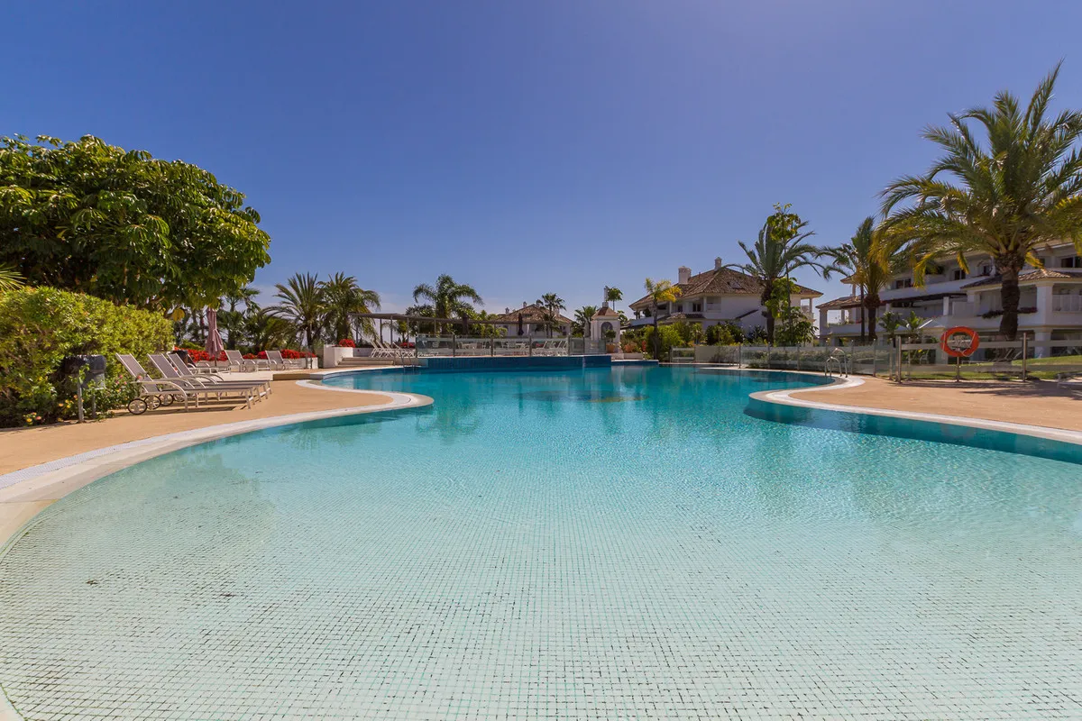 818039b5-4bd2-4191-a257-40e58f7d0225