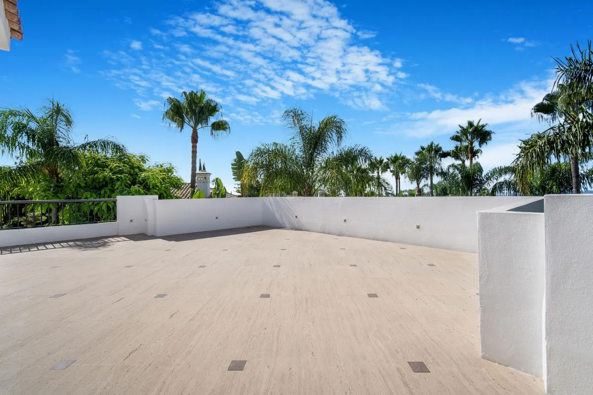 50196d0b-1a1d-4855-be76-4e8482854421