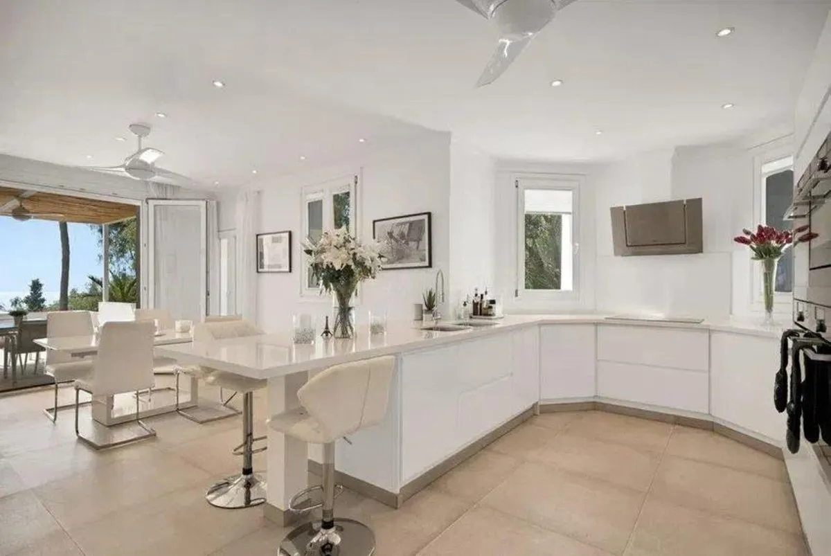 26426453-062b-443c-9e34-af745e37df47