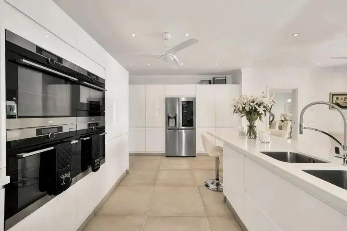 73bf6c33-4a4b-4a96-81a1-8071c6b5803d