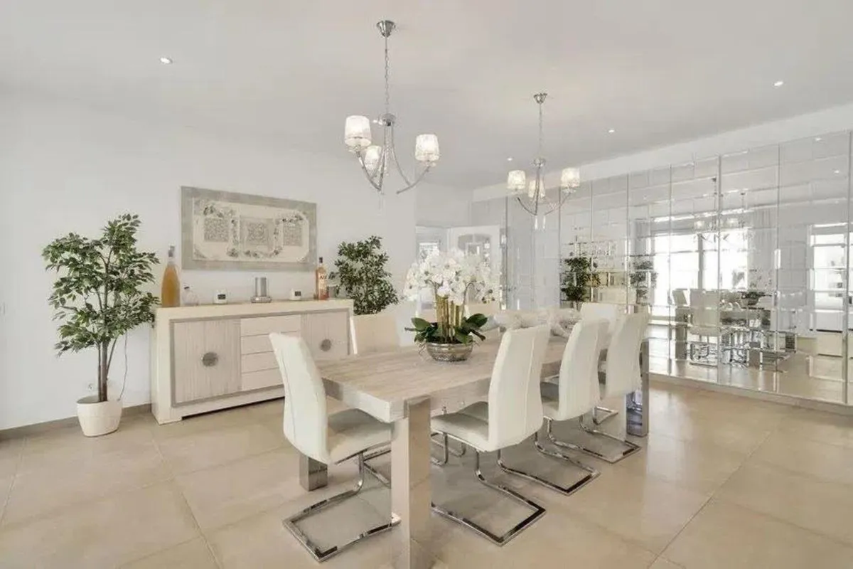 e5a3e159-80ce-499a-9e65-24509d07149b