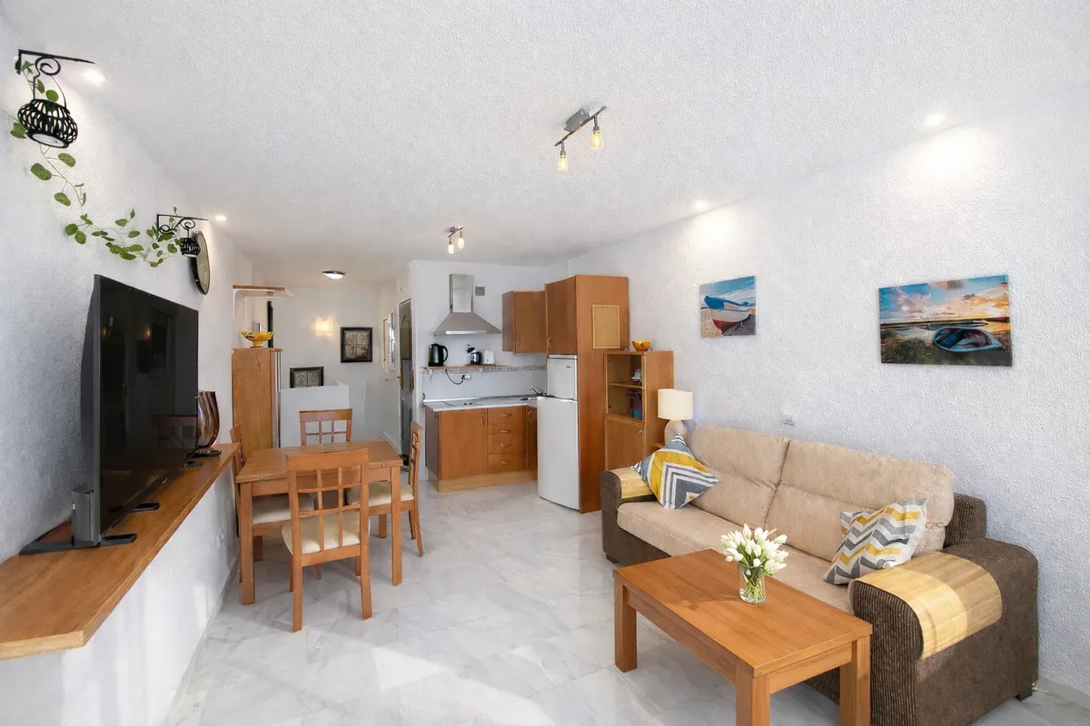 fa911096-10b3-4856-bdbe-50f3c716fa03