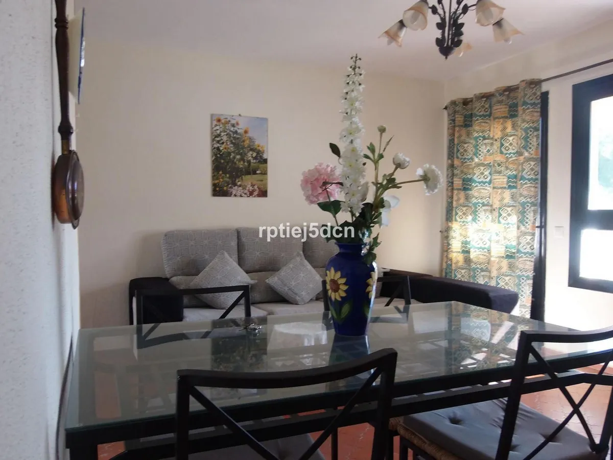 70ef78e4-22d7-4e72-b7e3-f50cbd78200d