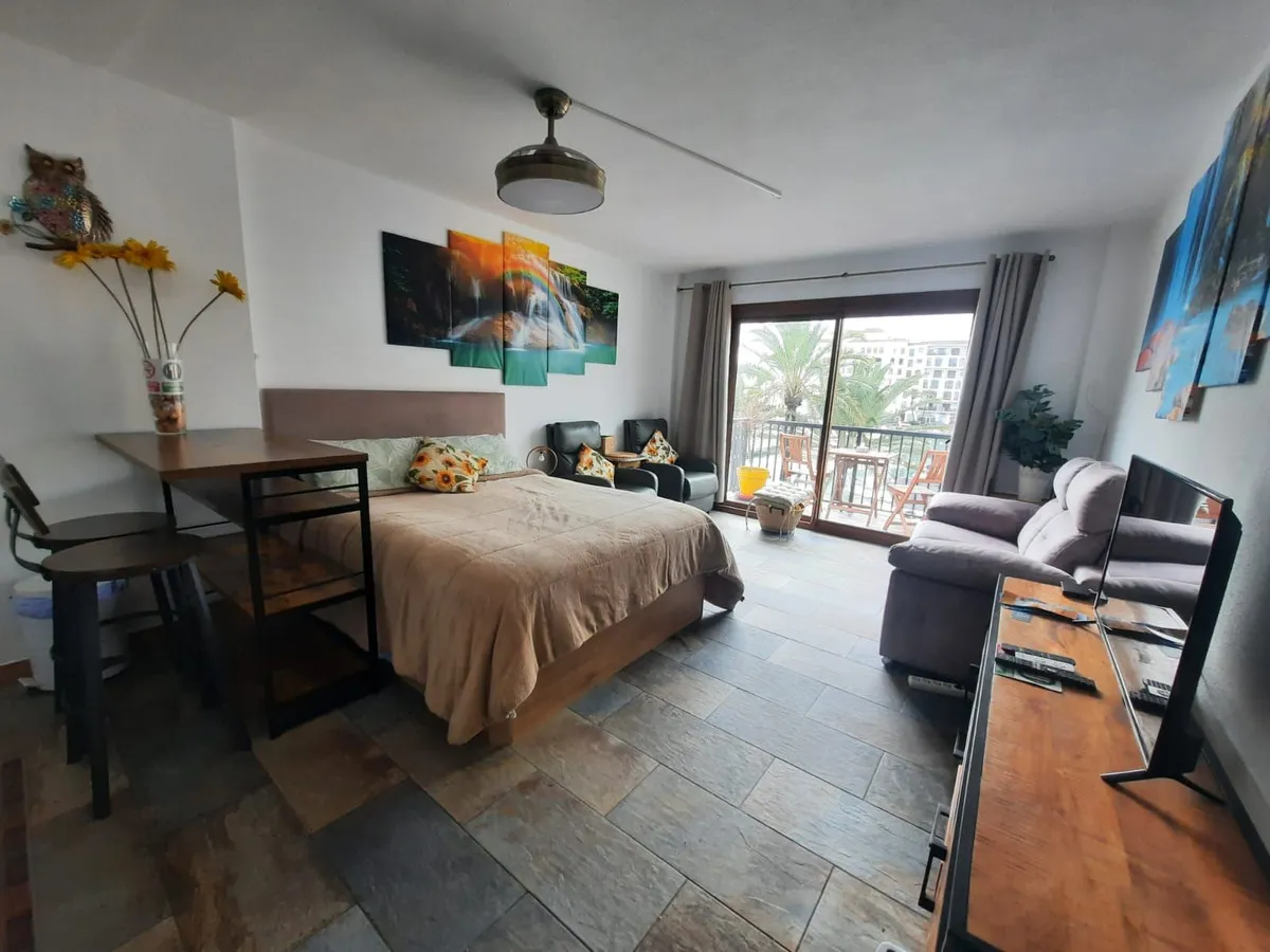 f267ece3-c535-467c-85df-6aef20ed5c6e