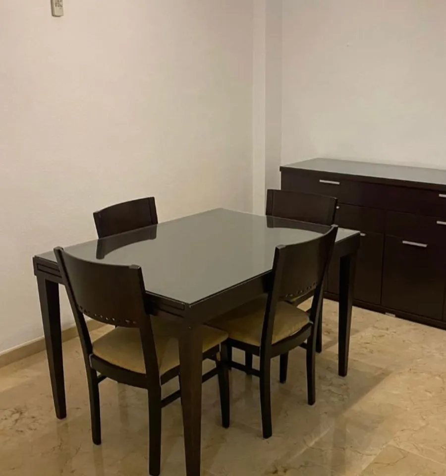 66208817-caf6-4c6b-bd21-33e0a404a256