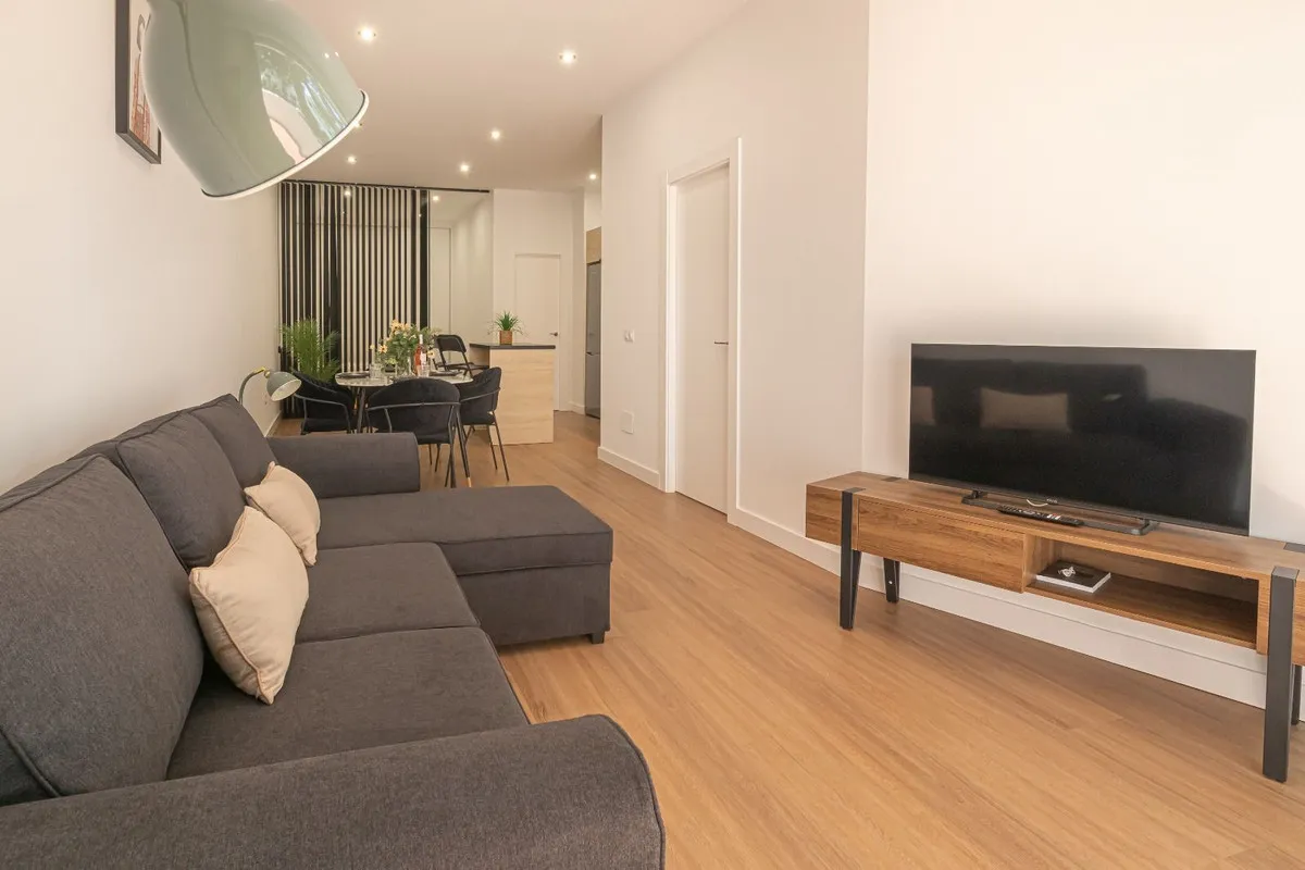 2ffa7b70-7ad9-4433-853d-3095ff284524