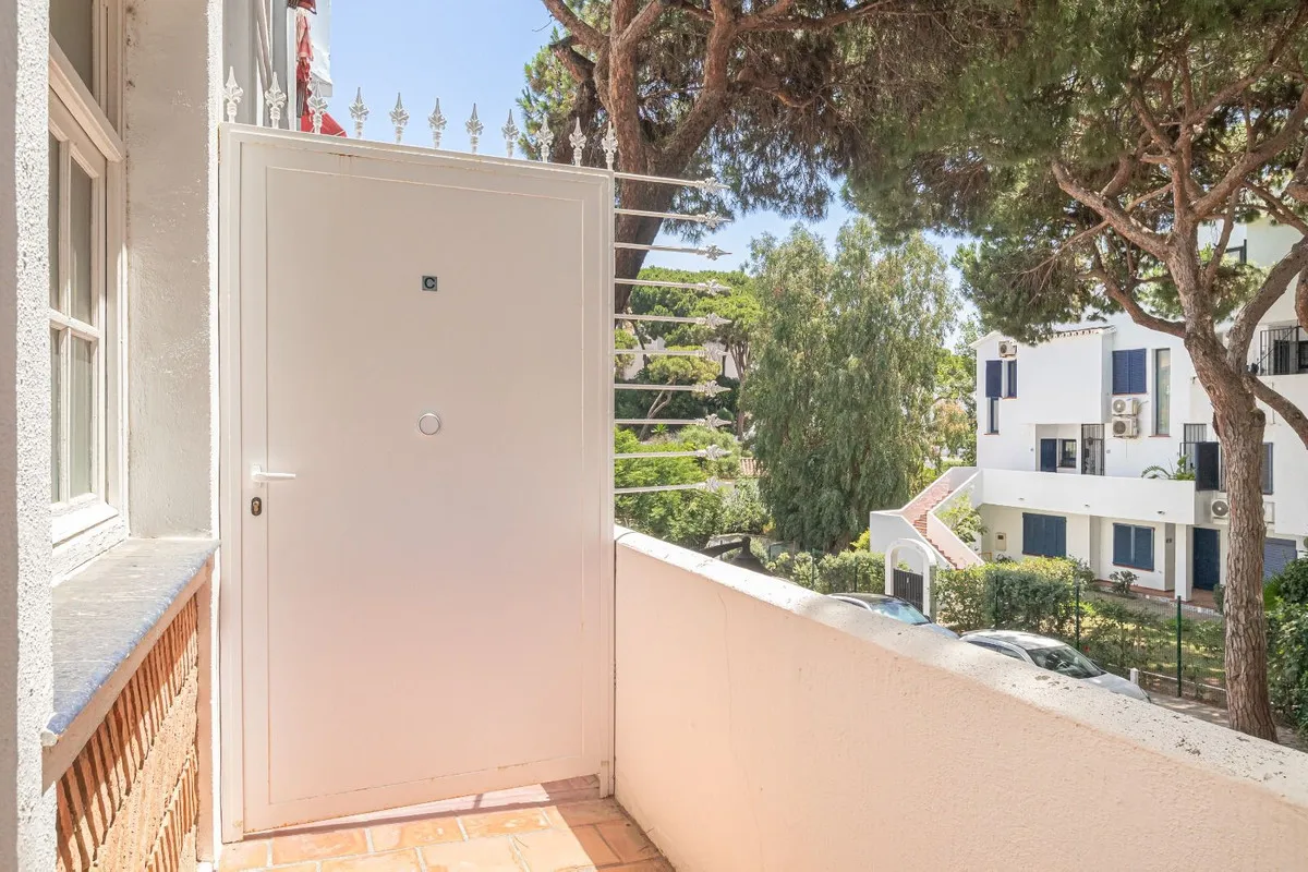 6c1f1773-e270-4d35-a4a9-18351b510e2d