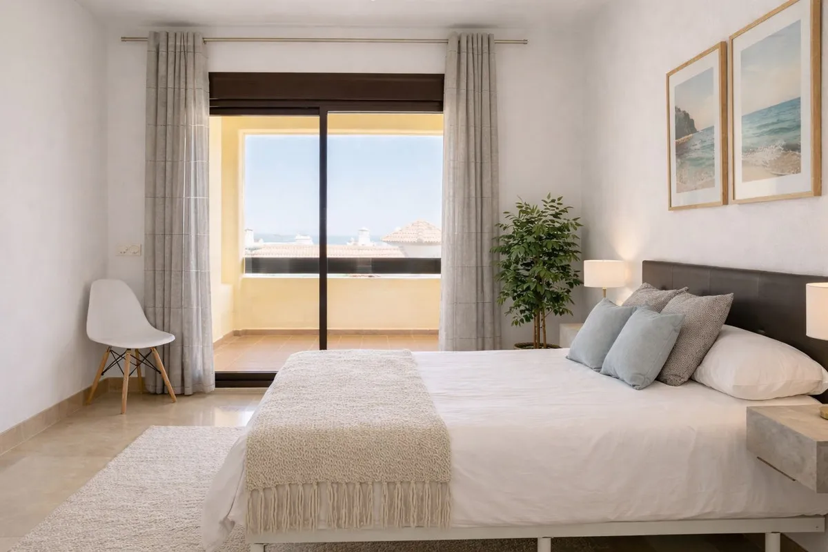 dc1a2096-8109-4823-8d3b-7005834db908