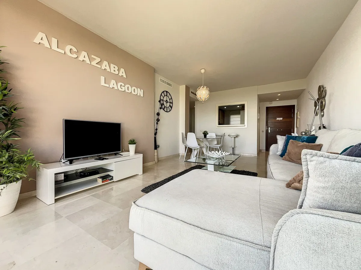 f026e7de-bbd9-4f45-8915-2047a8288216