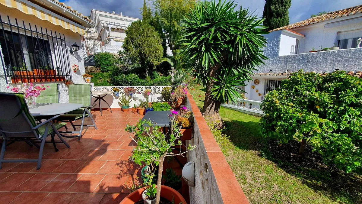 49e8e69d-5318-4c8d-83d2-e03bcf470417