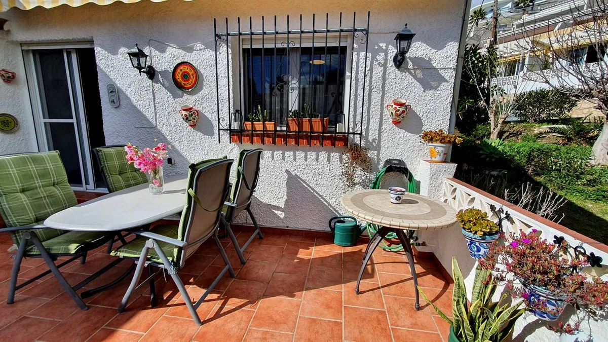 c7325c82-2655-43b2-b117-581162752fe8