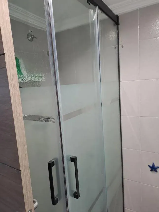 abaad9f6-cdf5-408b-a7b2-33b7fcb75120