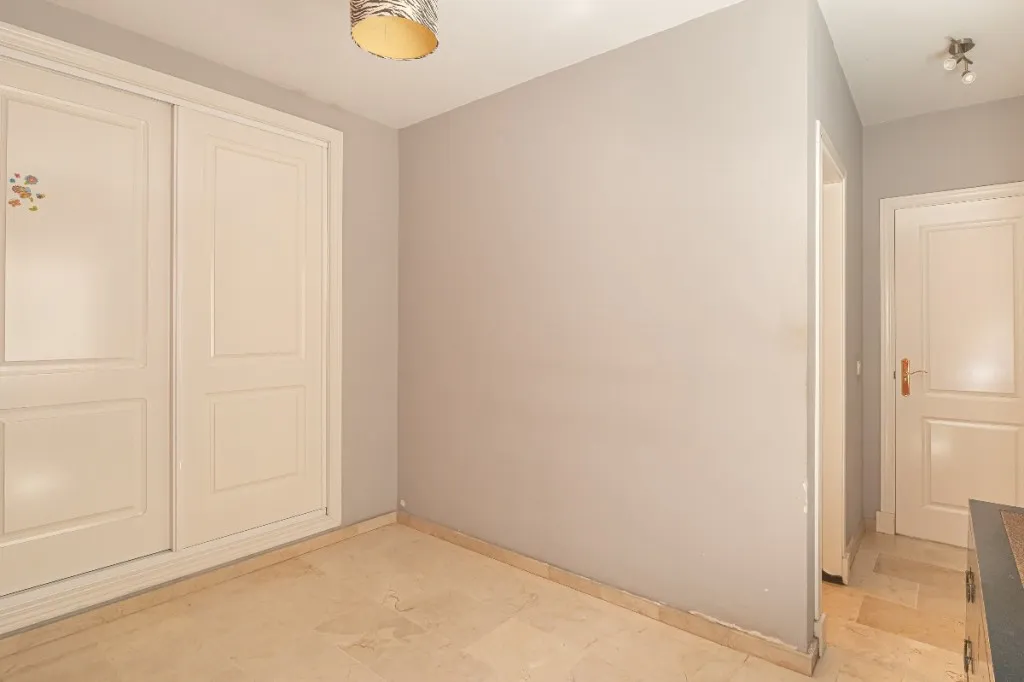 55123721-f7e3-4ab8-badf-7fb2007a0907