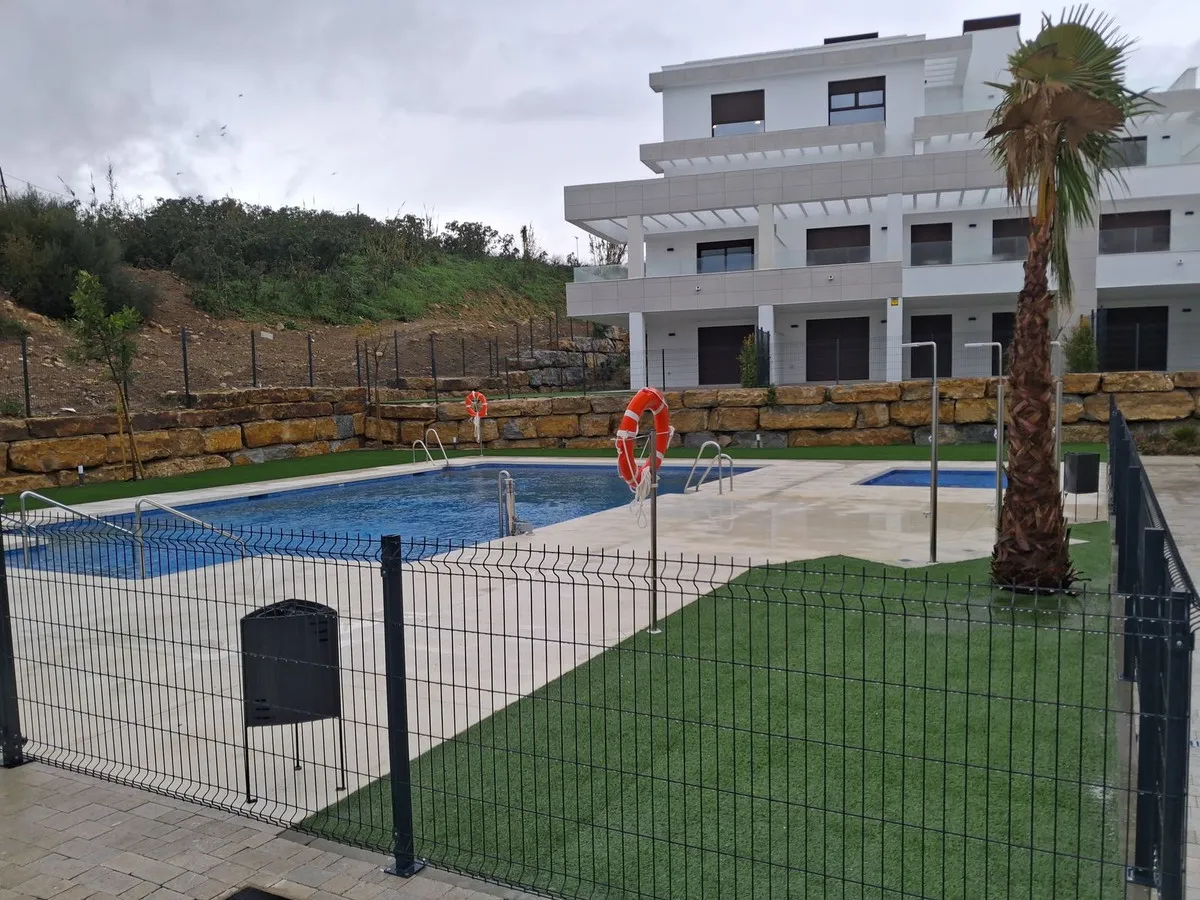 0eb2af65-5459-471e-9c0f-e998485a7d7f