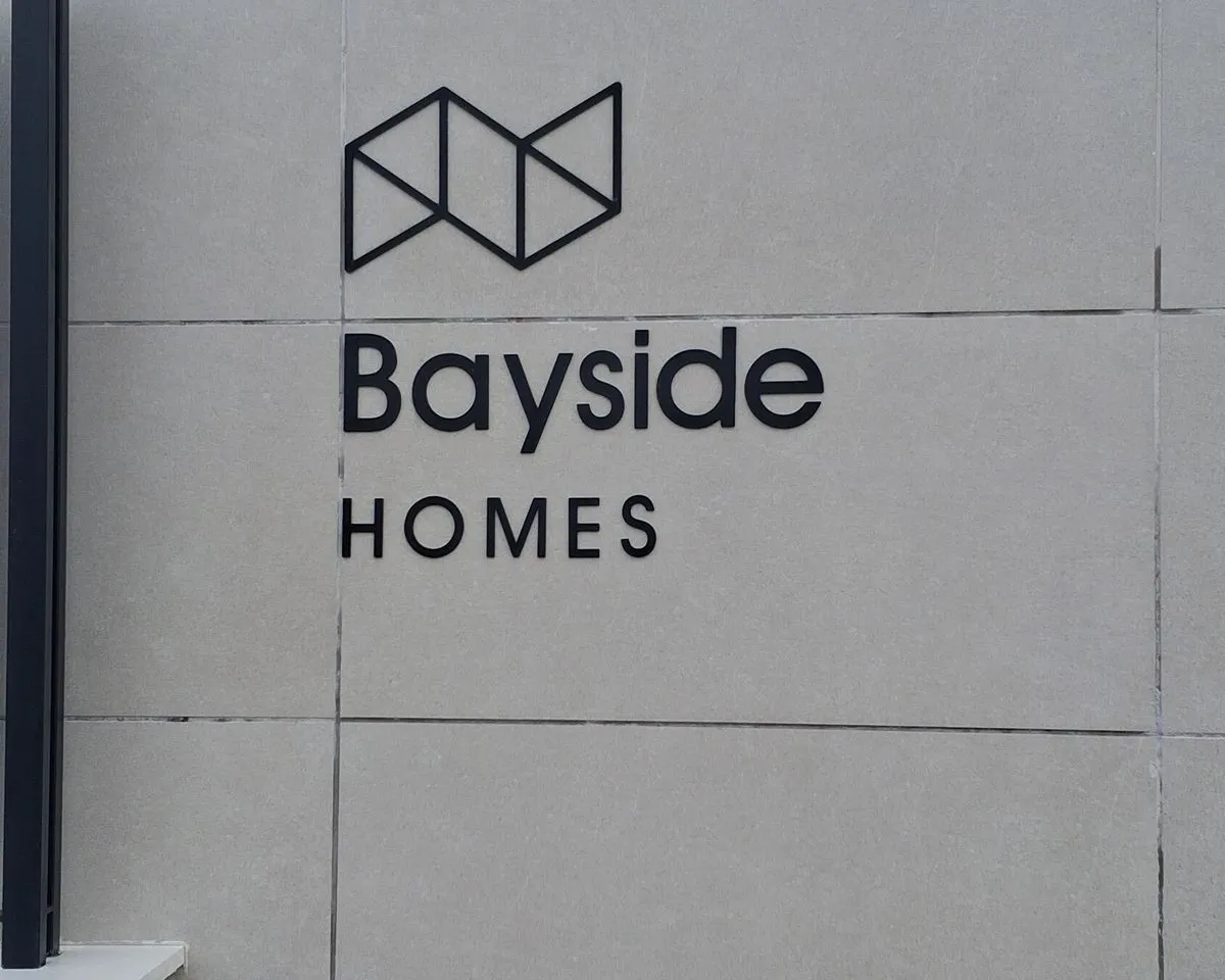 82cc9797-14c3-4d4f-bba1-426f06d9279a