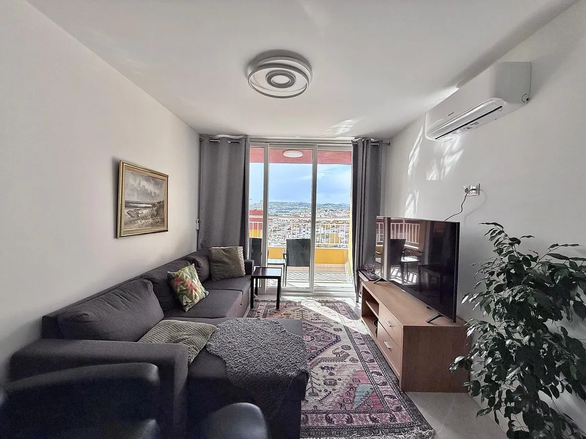 6e7a0f79-c557-4ea6-a484-cf9858ffad51