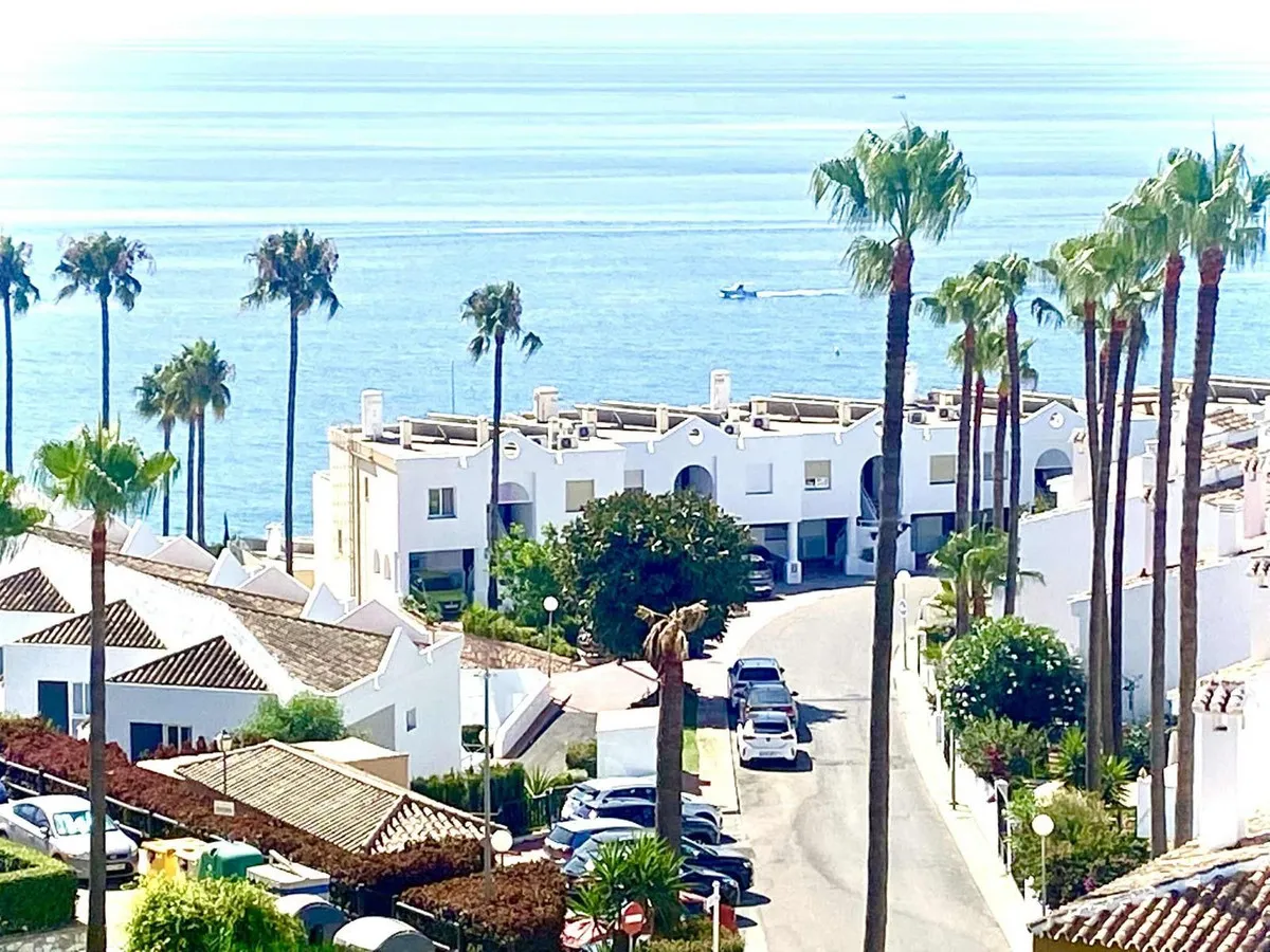 0b93578b-755f-4253-8672-1b6024512437