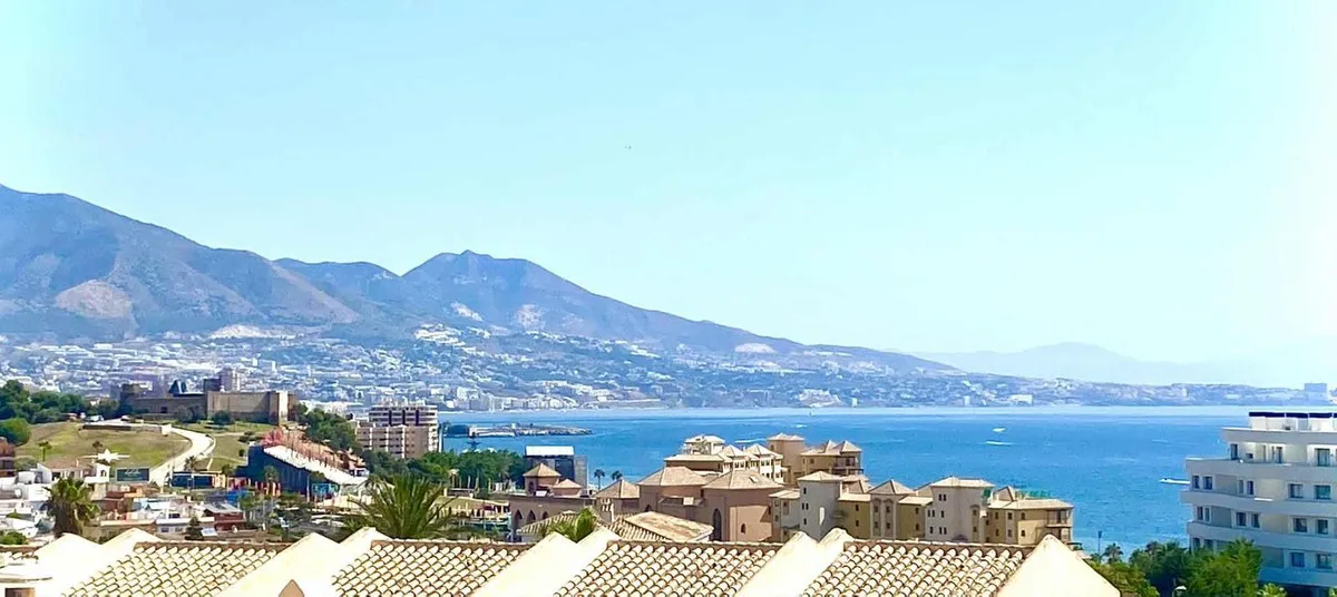 71925100-c283-4507-bf34-cee7c4853d63