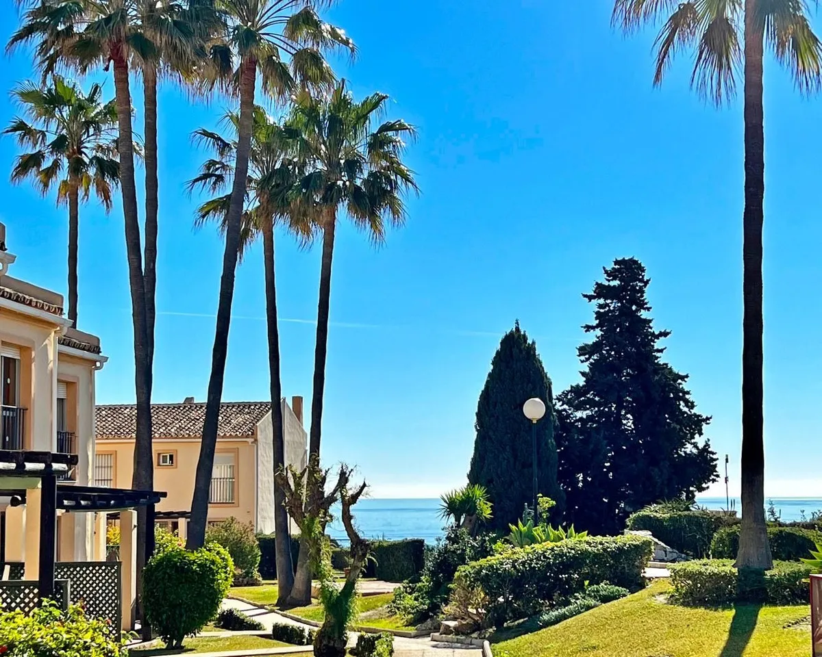 8a5f24d8-4f81-414c-b8ef-426aa31afc60